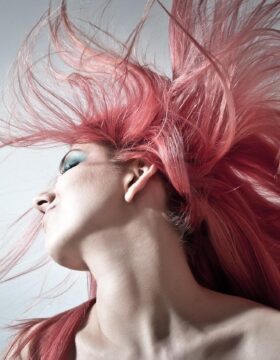 4 conseils pour redonner de l’éclat à vos cheveux