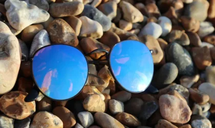 Comment assortir des lunettes de soleil à la forme de votre visage ?