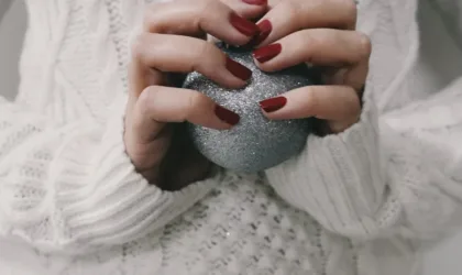 Comment éviter que les vernis à ongles naturels ne s’écaillent trop vite ?