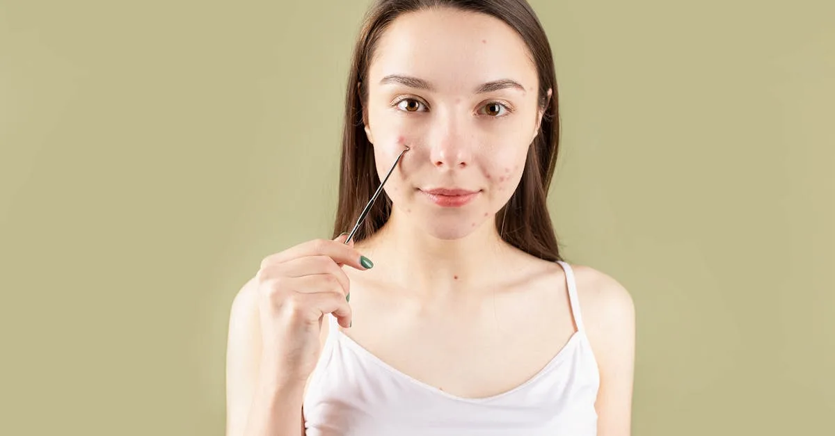 découvrez comment éliminer les points noirs efficacement grâce à nos astuces et conseils. obtenez une peau purifiée et éclatante avec nos traitements adaptés pour un visage sans imperfections.