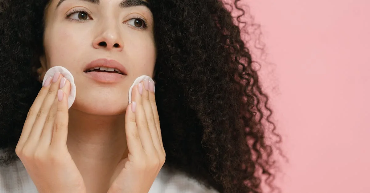 découvrez une routine de soins de la peau efficace pour une peau saine et éclatante au quotidien.