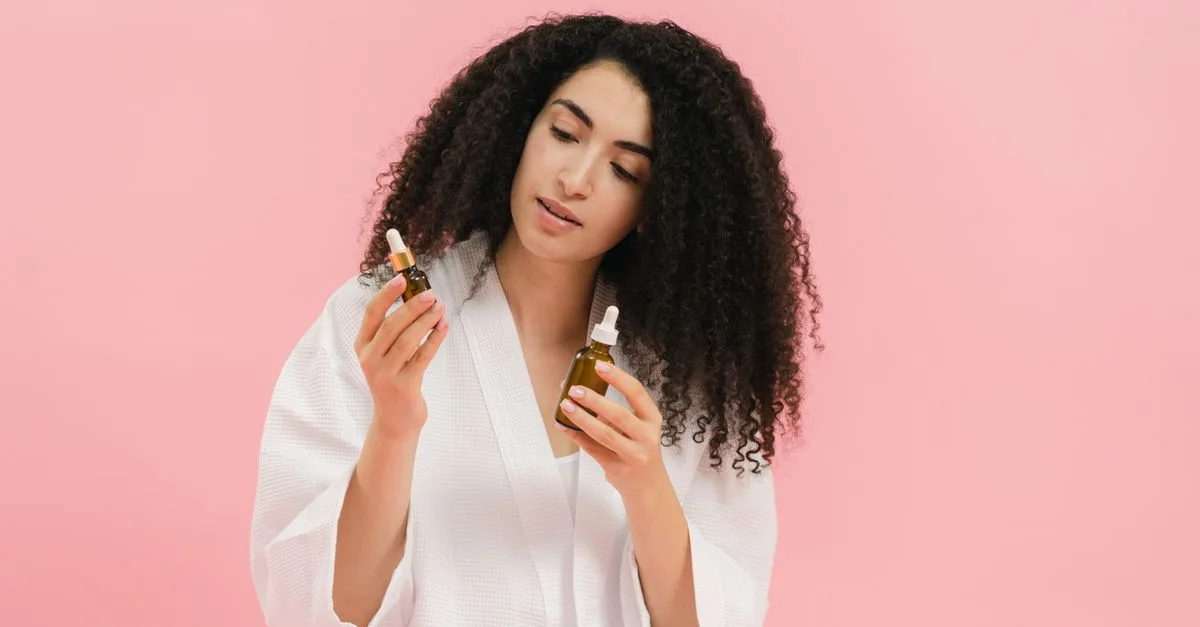 découvrez la différence entre protéines capillaires et hydratation pour des cheveux sains : conseils pour équilibrer soins nourrissants et hydratants.