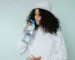 Comment savoir si ses cheveux manquent de protéines ou d’hydratation ?