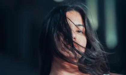 Pourquoi les cheveux deviennent-ils poisseux après un masque maison ? Pourquoi les cheveux deviennent-ils poisseux après un masque maison ?