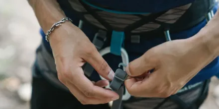Bracelet en cuivre danger : quels éléments faut-il connaître avant d’en porter un ?