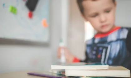 Encourager les tout-petits à lire et écrire dès maintenant